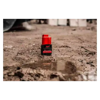 Baterija Milwaukee Redlithium (4932480164)
