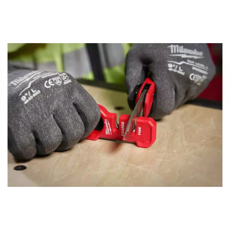 Точилка для ножей и ножниц Milwaukee (4932478562)