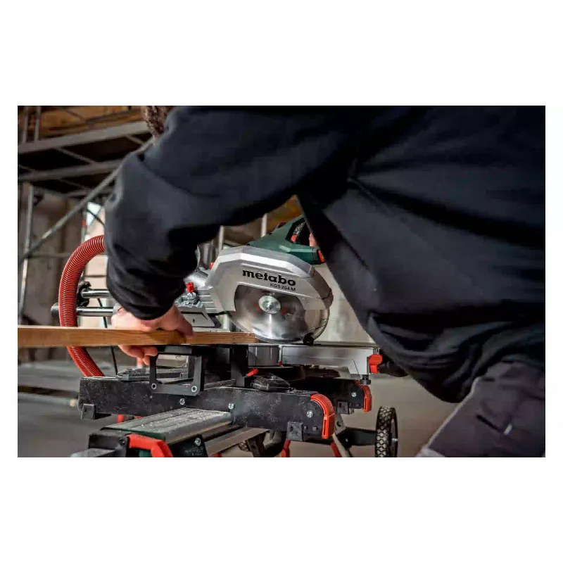 Пила торцовочная Metabo (613254000)