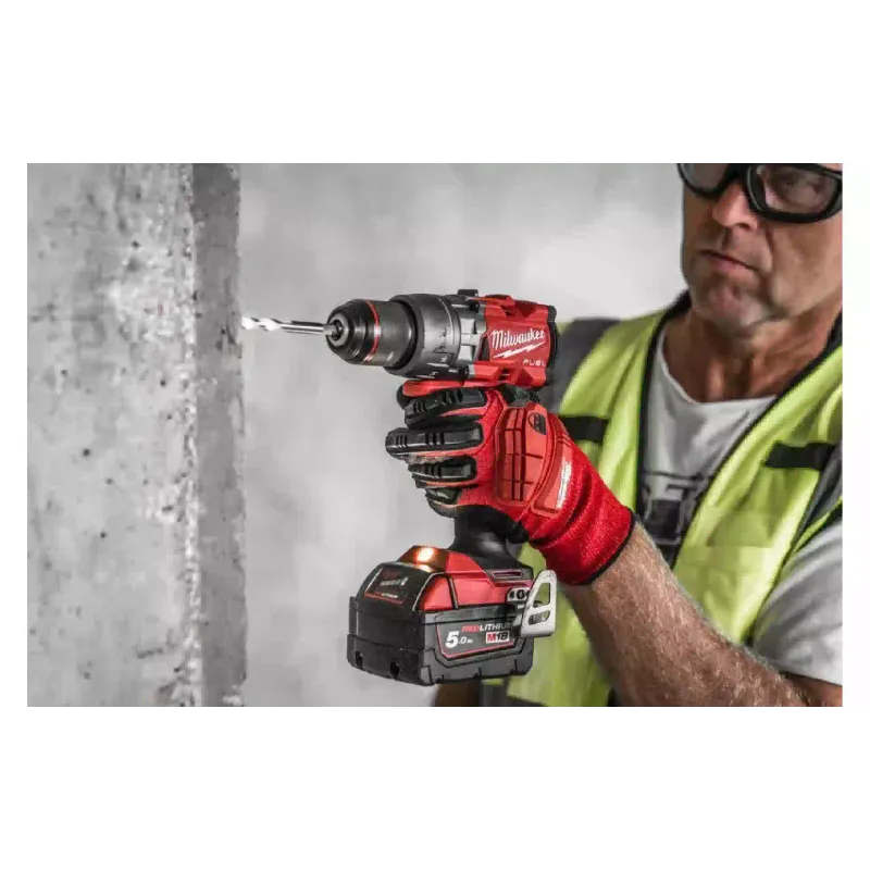 Шуруповерт-дрель Milwaukee (4933479860)