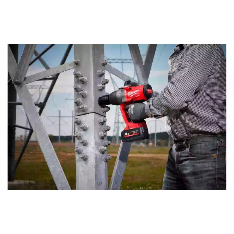 Гайковерт ударний Milwaukee (4933499254)