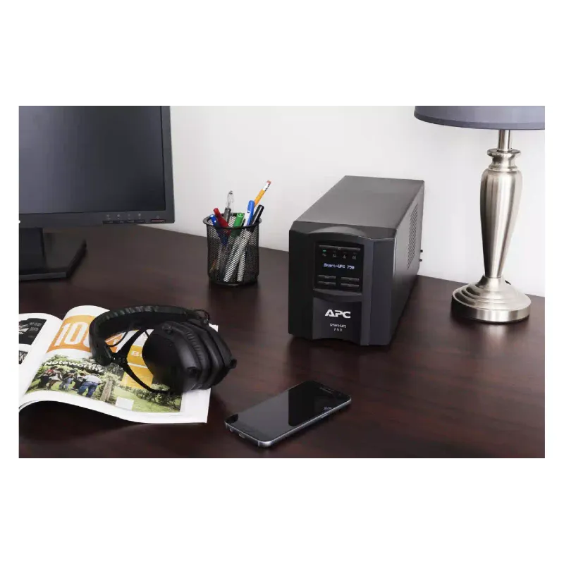 Fonte de alimentação ininterrupta APC Smart-UPS (SMT750IC)