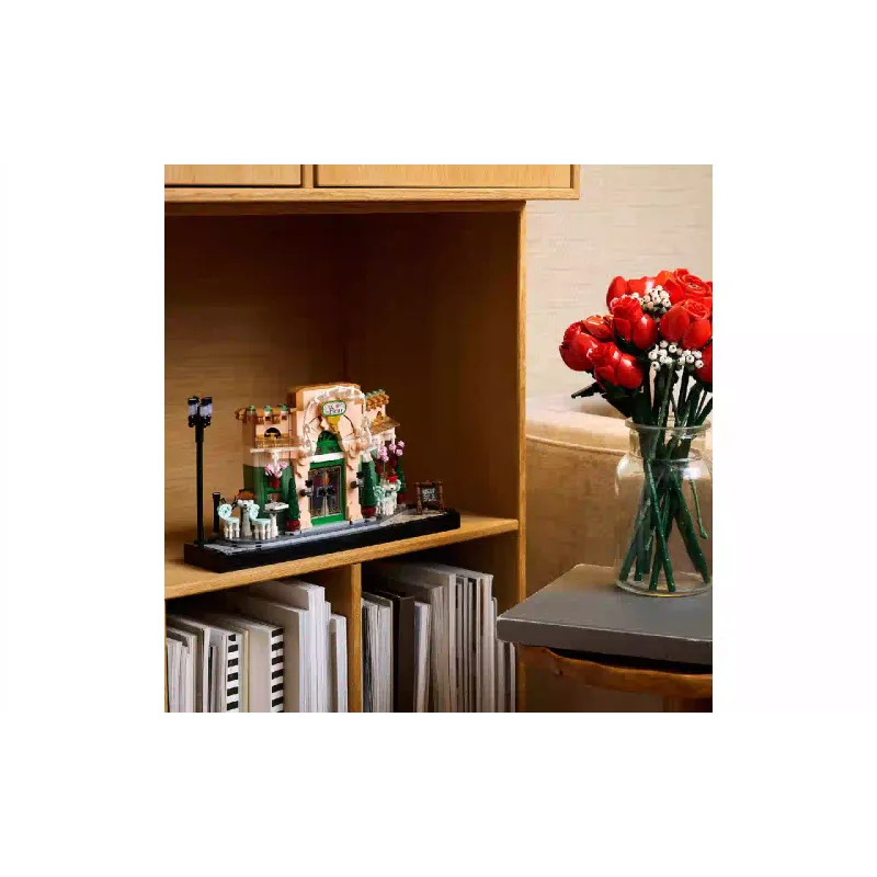 Konstruktor LEGO Icons French Cafe (10362)