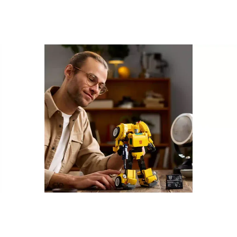 Konstruktor LEGO Icons Bumblebee (10338)