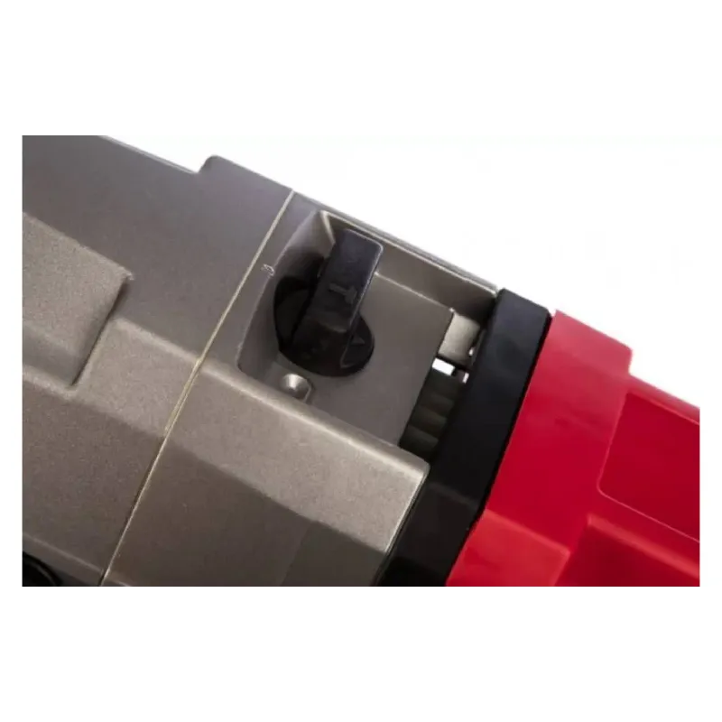 Дрель ударная Milwaukee (4933368690)