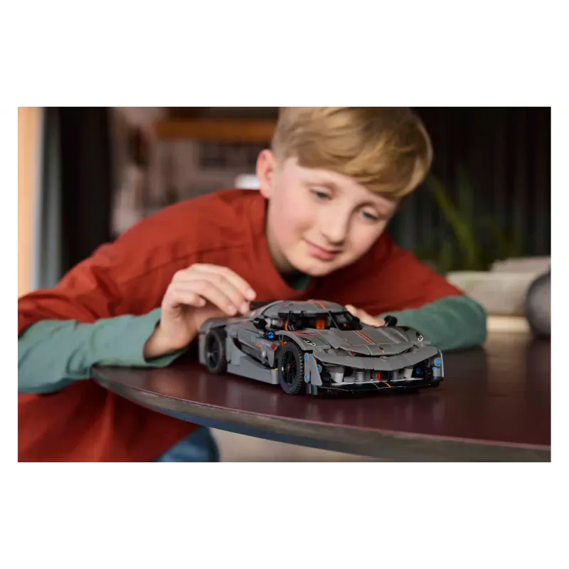Конструктор LEGO Technic Koenigsegg Jesko Absolut Grey Hypercar (42173)