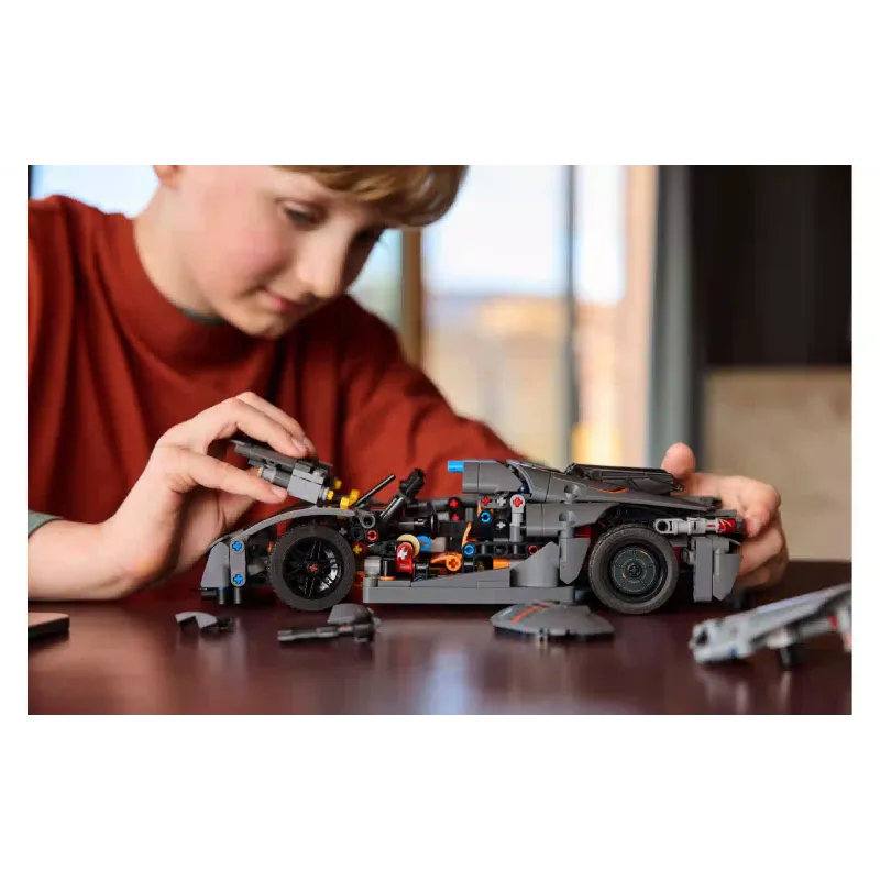 Конструктор LEGO Technic Koenigsegg Jesko Absolut Grey Hypercar (42173)