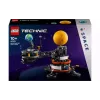 Konstruktor LEGO Technic Planet Earth and Moon in Orbit (42179)