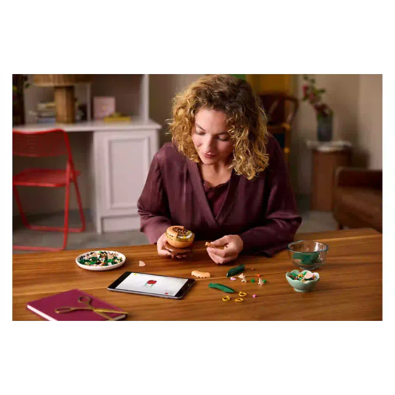 Konstruktor LEGO Botanicals Mini Orchid (10343)