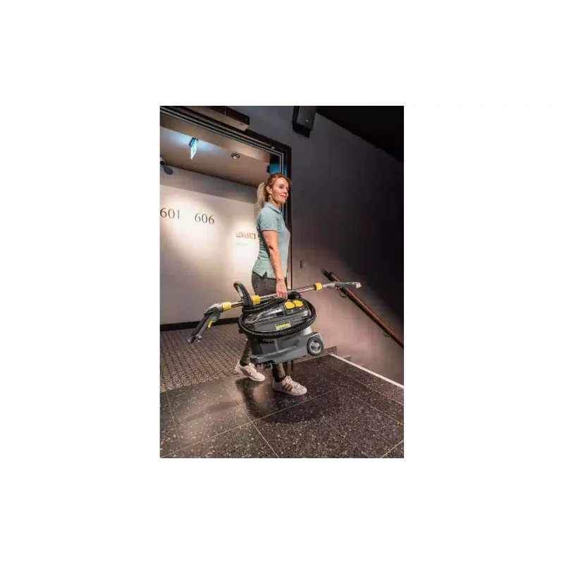 Прахосмукачка Karcher (1.100-241.0)