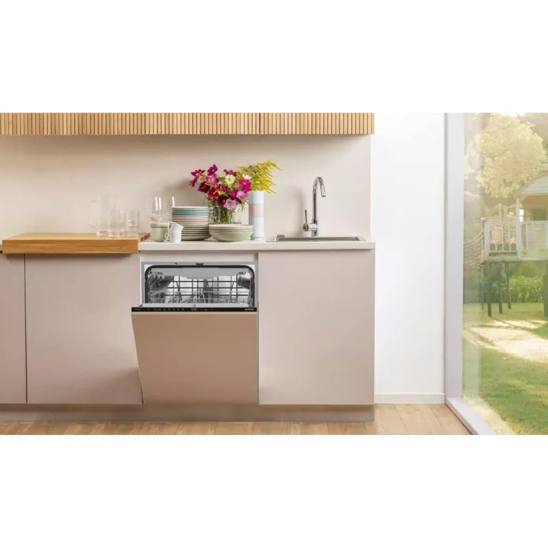 Вградена съдомиялна машина Gorenje, White (GV16E1)