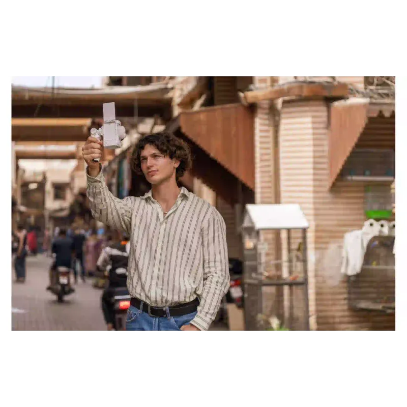 Kamera Sony (ZVE10M2W.CEC)