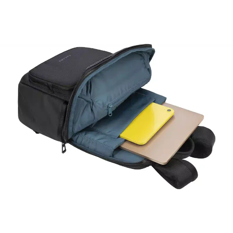 Рюкзак для ноутбука Tucano Terra Gravity, Black (BKTER15-AGS-BK)