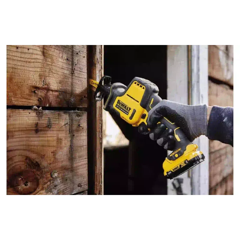 Sierra alternativa DeWALT (DCS312N)