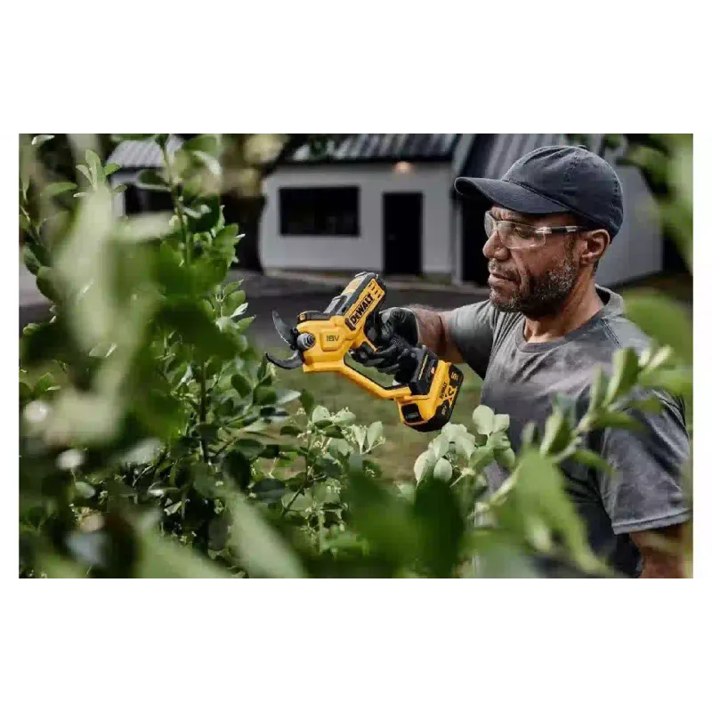 Секатор DeWALT (DCMPP568N)