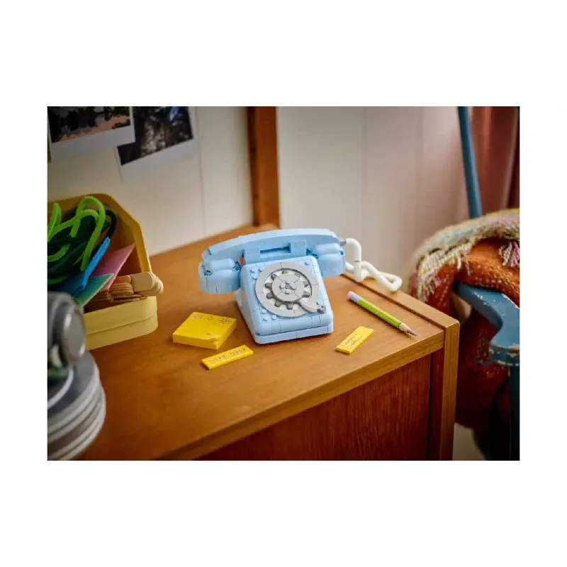 Construtor LEGO Creator 3in1 Retro Telephone (31174)