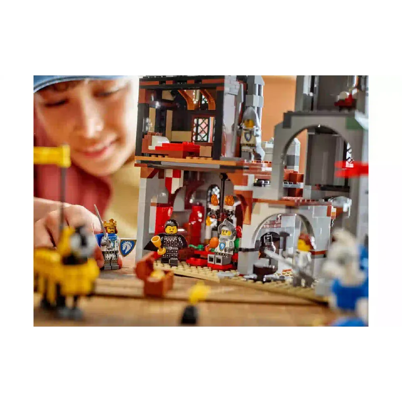 Construtor LEGO Creator 3in1 Medieval Horse Knight Castle (31168)