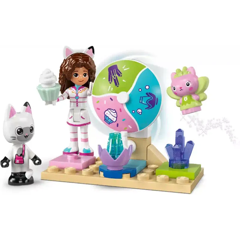 Konstruktor LEGO Gabby's Dollhouse Sweet Treat Mountain & Kitty Garden (11205)
