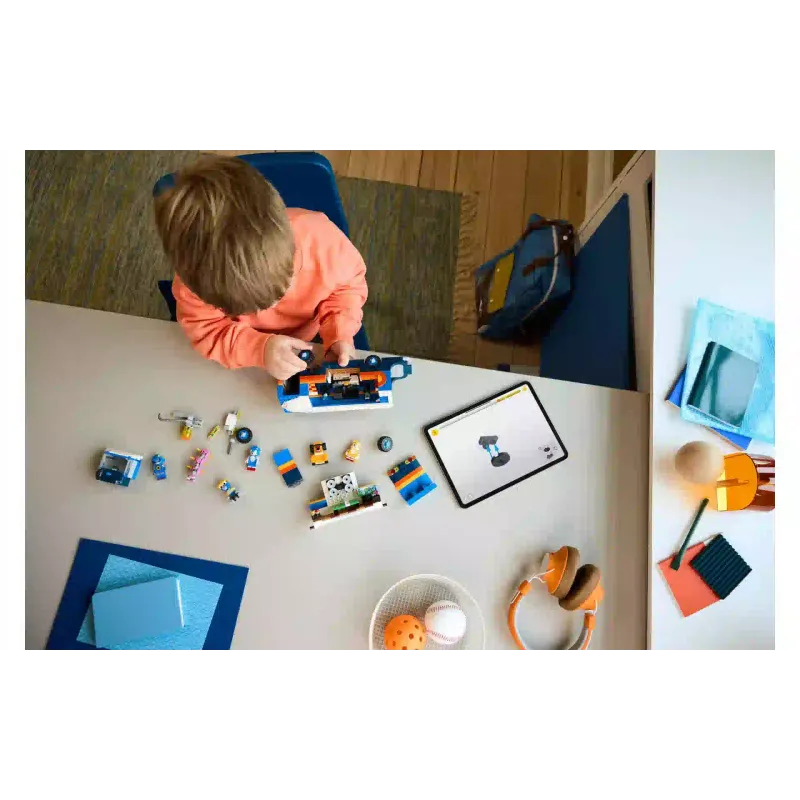 Konstruktor LEGO Sonic the Hedgehog Team Sonic Command Truck (77006)