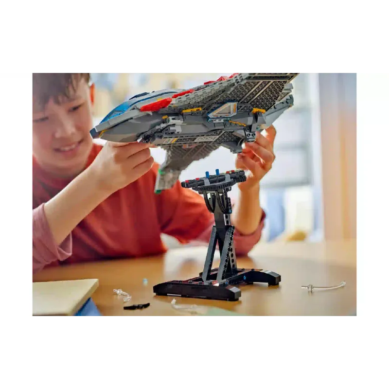 Κατασκευαστής LEGO Super Heroes Marvel Avengers Age of Ultron Quinjet (76325)