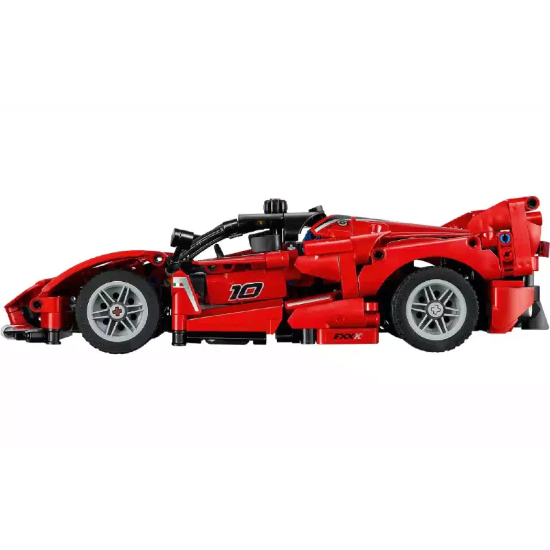 Konstruktor LEGO Technic Ferrari FXX K (42212)