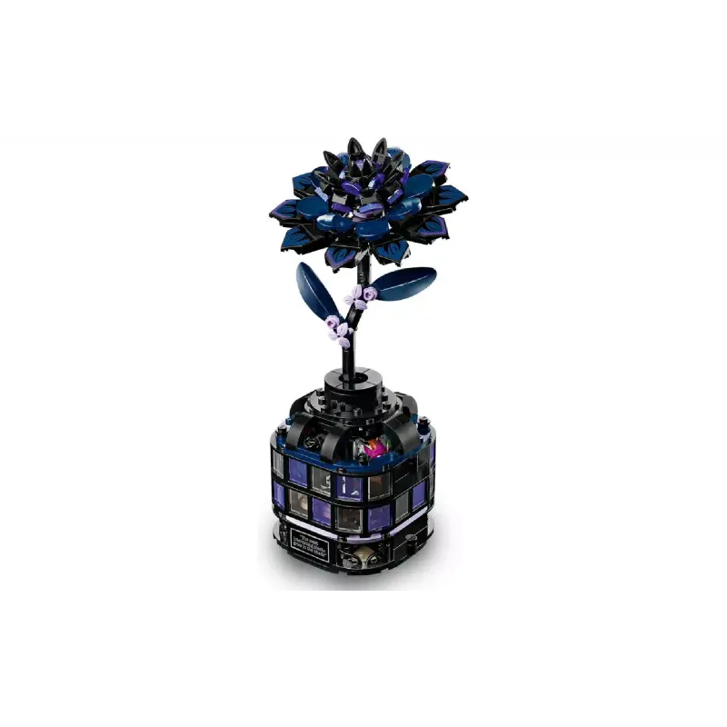 Конструктор LEGO Wednesday Black Dahlia Flower (76784)