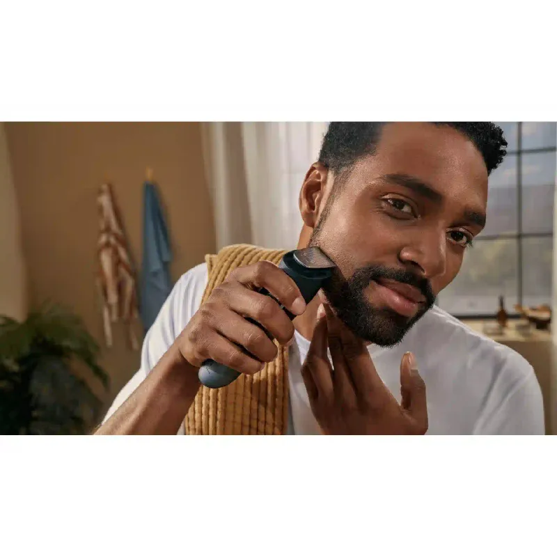 Bart- und Schnurrbartschneider Philips Series 7000, Black/Silver (BT7670/15)