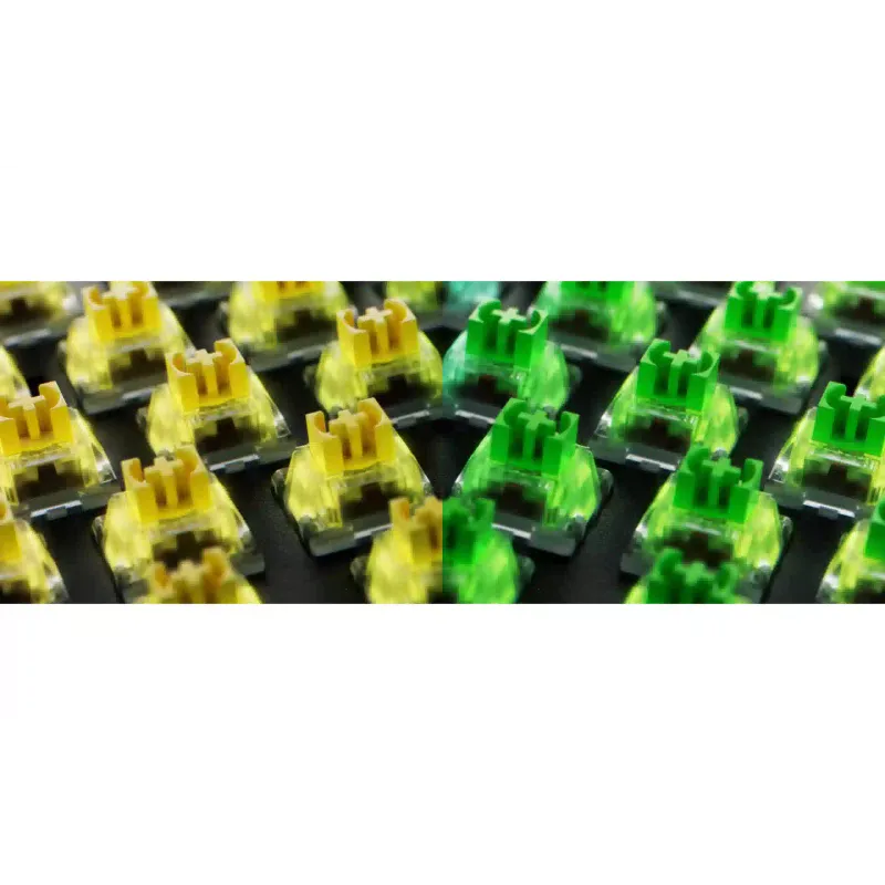 Teclado Razer BlackWidow V4, Black (RZ03-04700800-R3R1)